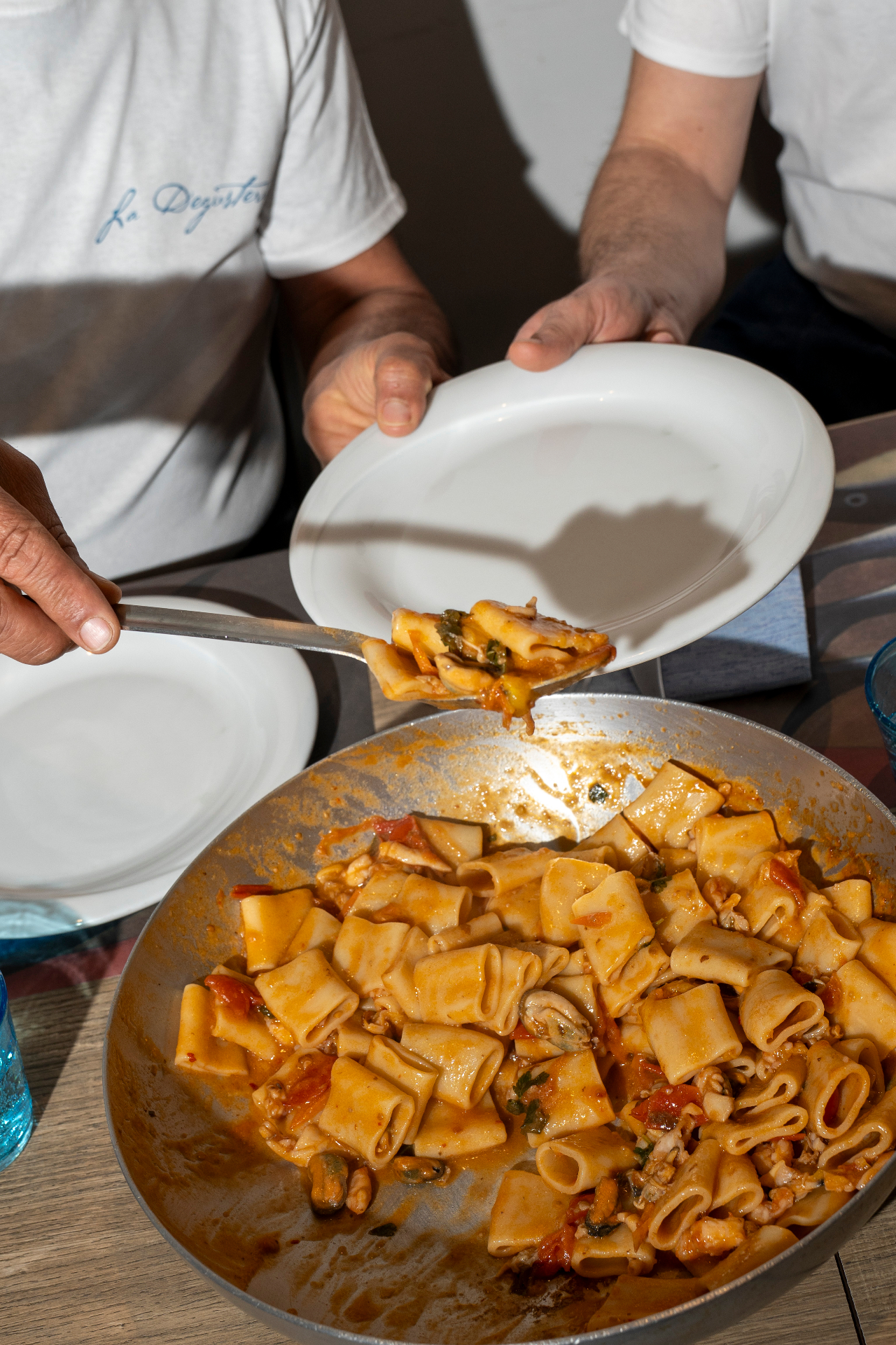 Paccheri allo scoglio in padella